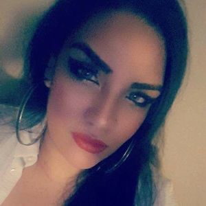 Meet your Posher, Hilda